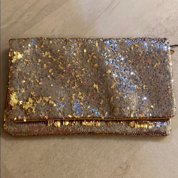 Gold/silver sequin clutch - Picture 1 of 6